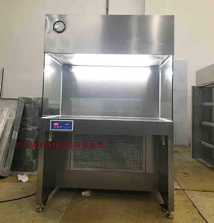 負壓稱量房又稱作負壓稱量間、負壓稱量室、負壓稱量罩或負壓稱量單元