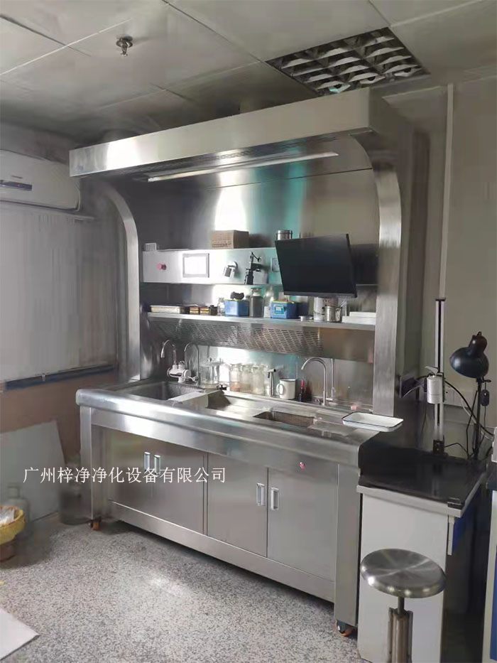 取材臺是病理實(shí)驗室中非常重要的安全設(shè)備之一